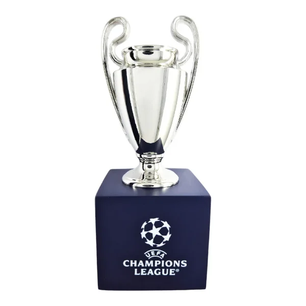 UEFA Champions League 3D Replica Trofee op Display Stand (4,5 cm)